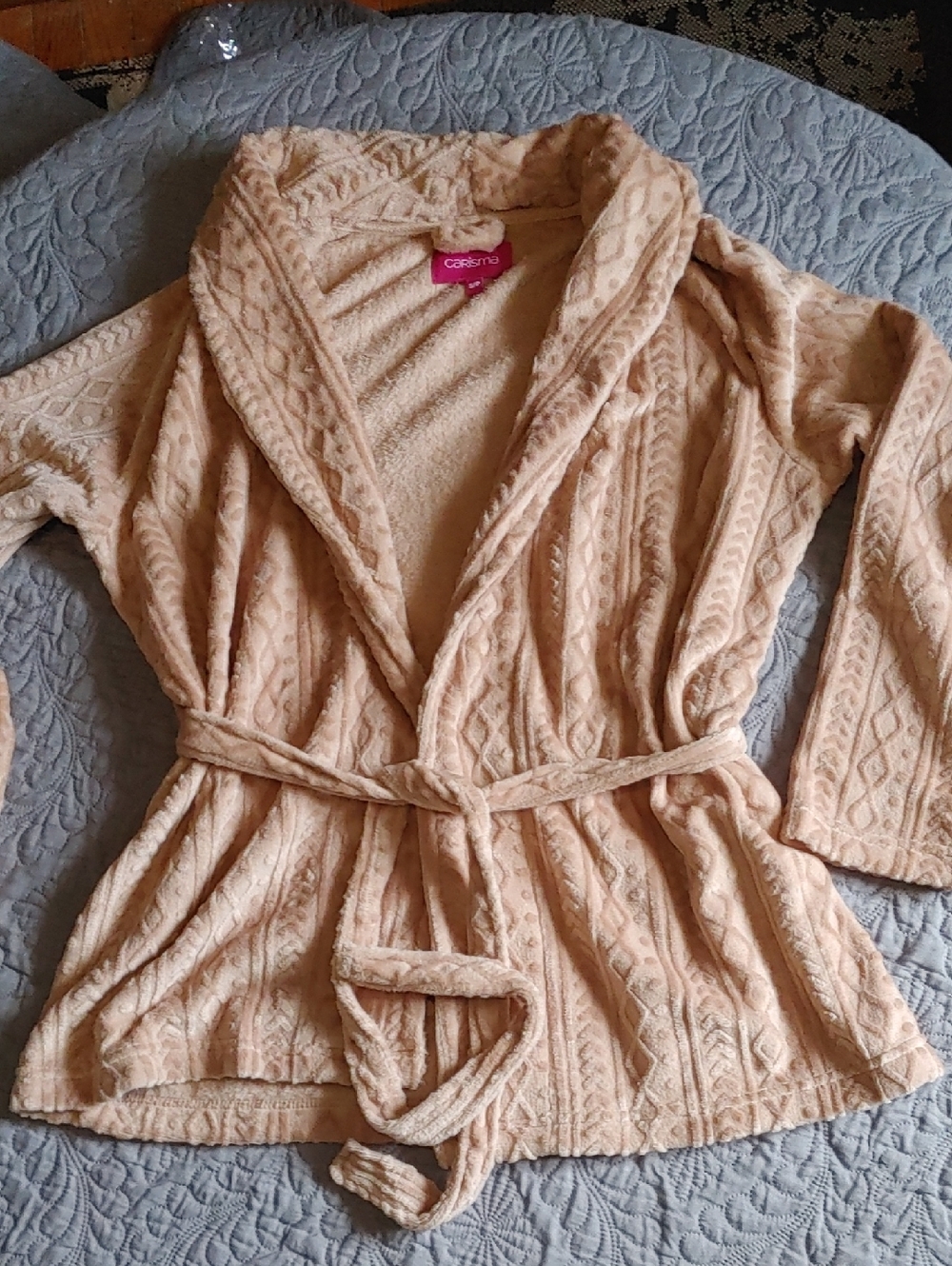 ✅ $10 Add-on Charisma Cream/Pink Plush Robe  Sz SM